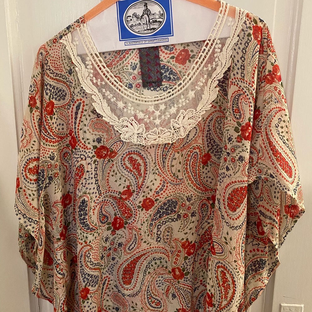 Shirt - Picture 2 of 4